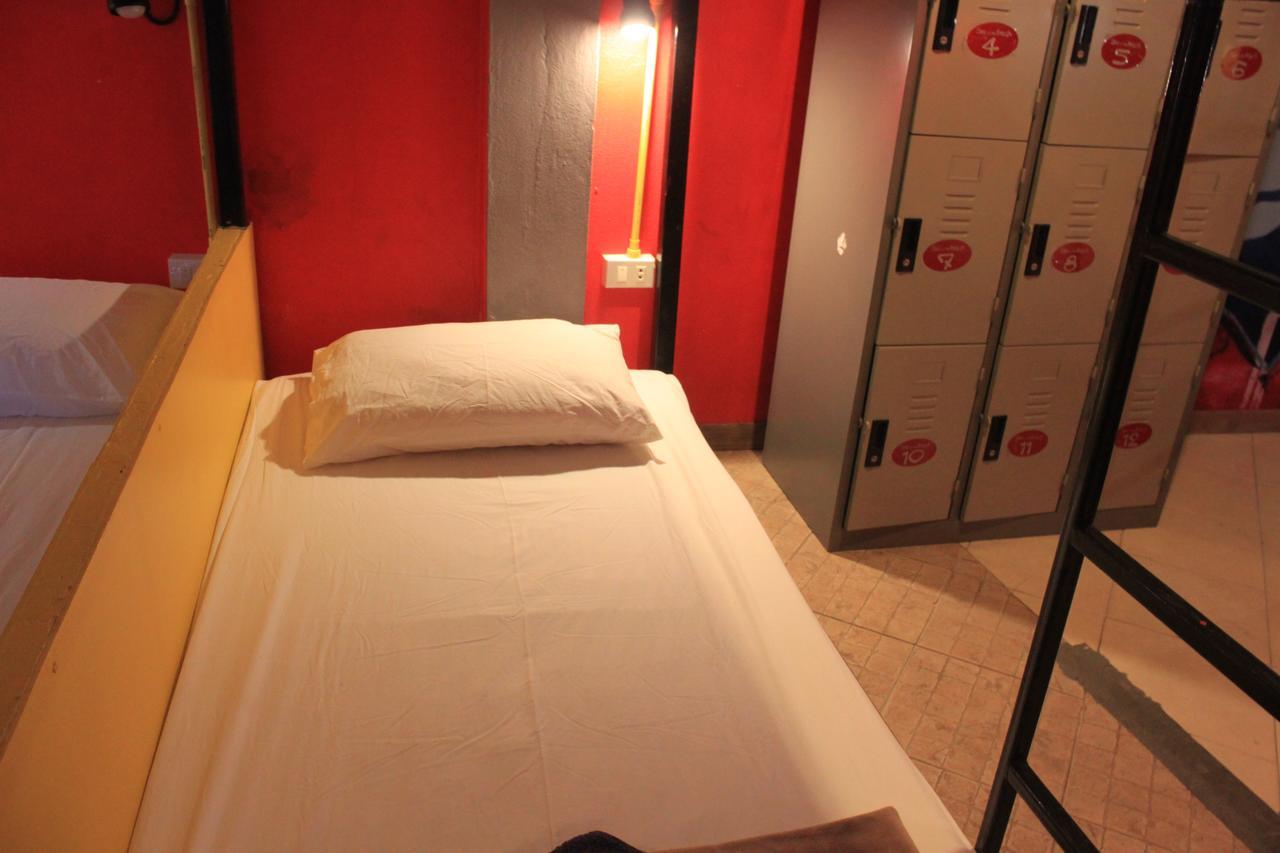 Baan Talay Guesthouse Haad Rin Exteriör bild
