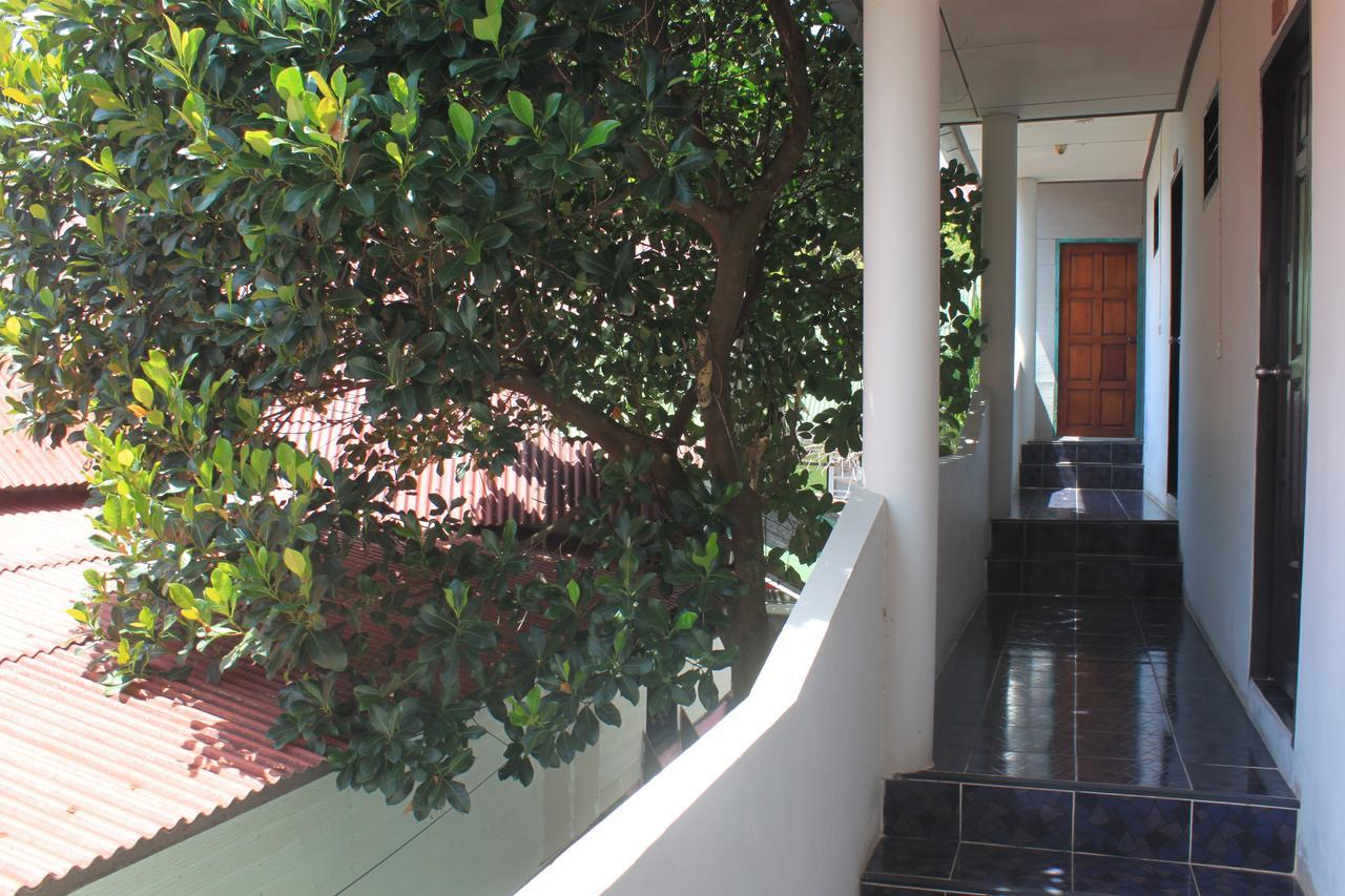 Baan Talay Guesthouse Haad Rin Exteriör bild